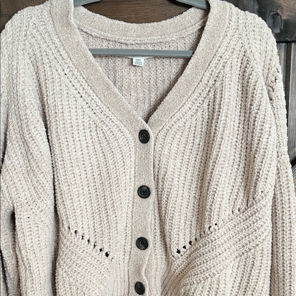 American Eagle Outfitters Knit Cardigan in Cream